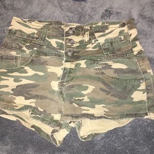 Harmony Havoc Shorts